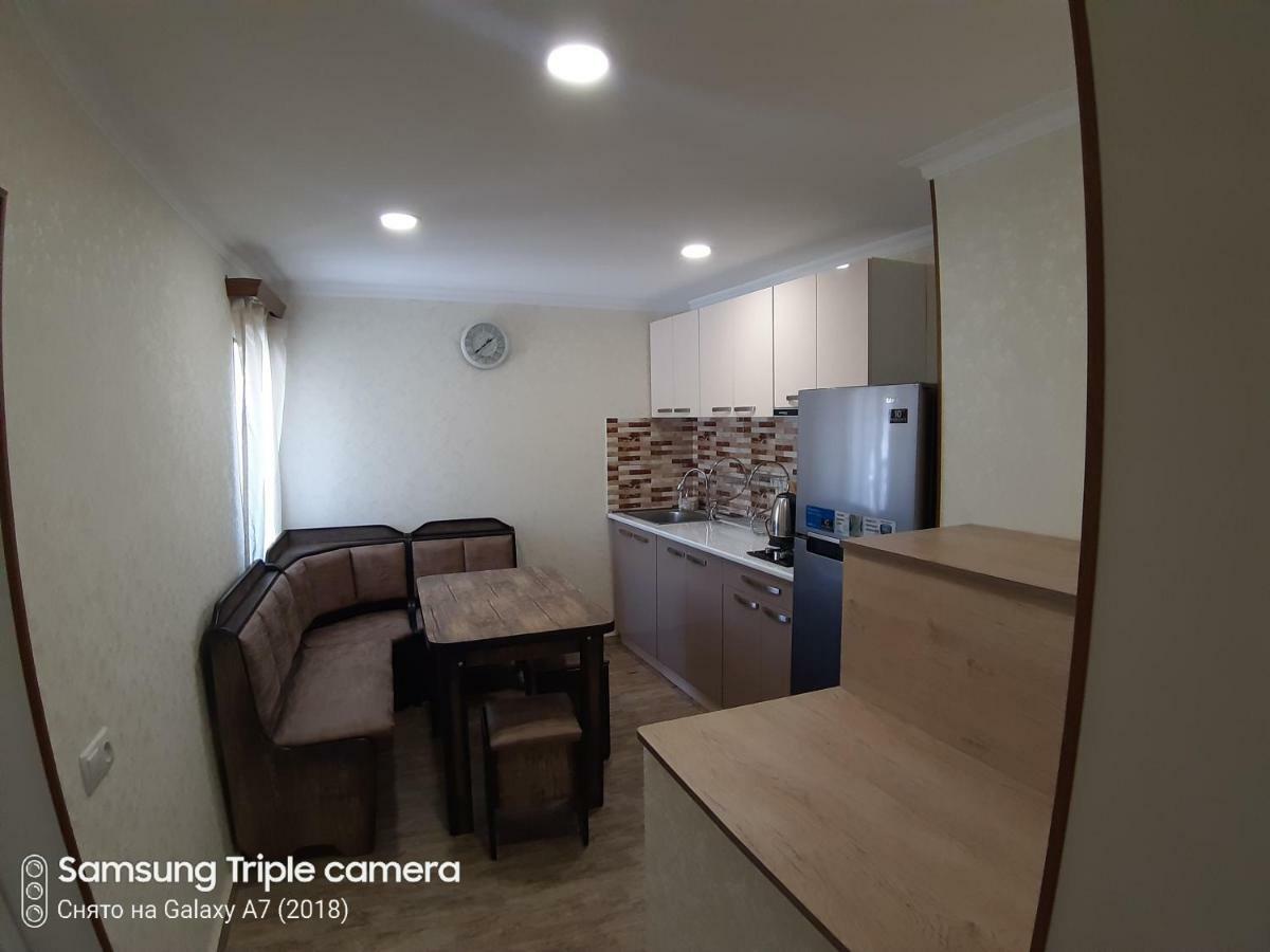 georgi apartament 2 Apartment Tbilisi Bagian luar foto